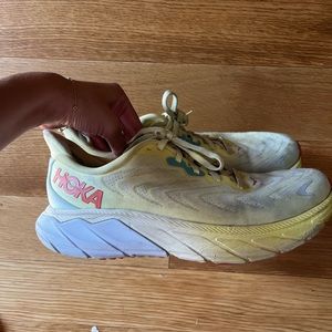 Yellow hokas
